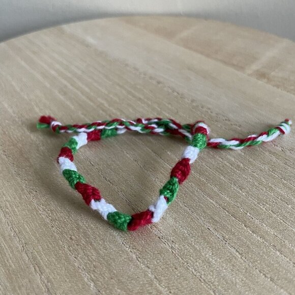 Reshma Bracelet, anklet, trendy, comfortable, tie, embroidery thread, woven, gif - Picture 1 of 1